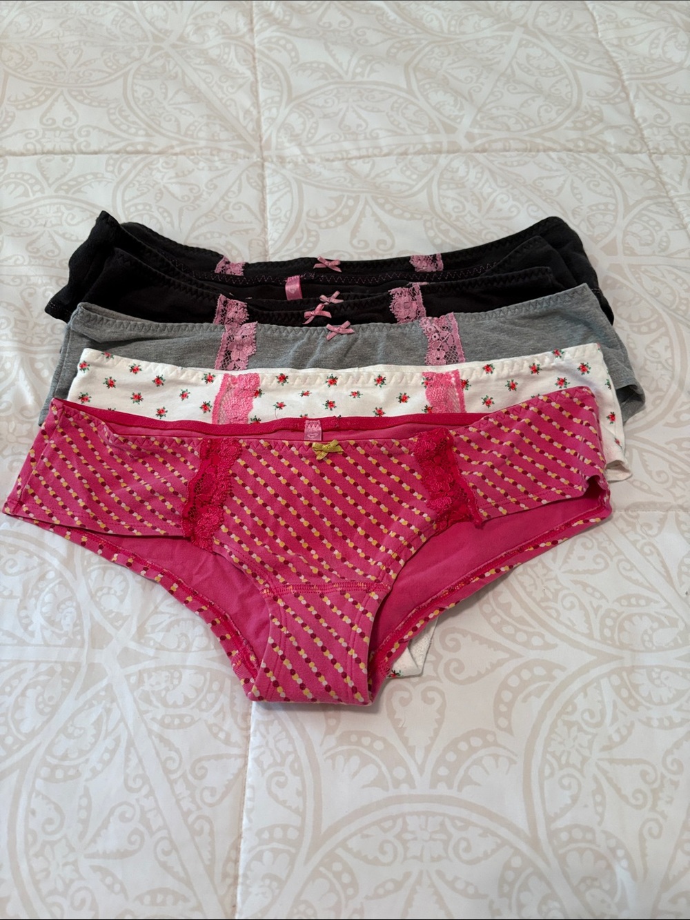Victoria’s Secret bundle of 6 hiphugger panties